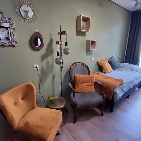 Gastenverblijf Nummer 1 Sommelsdijk Екстер'єр фото
